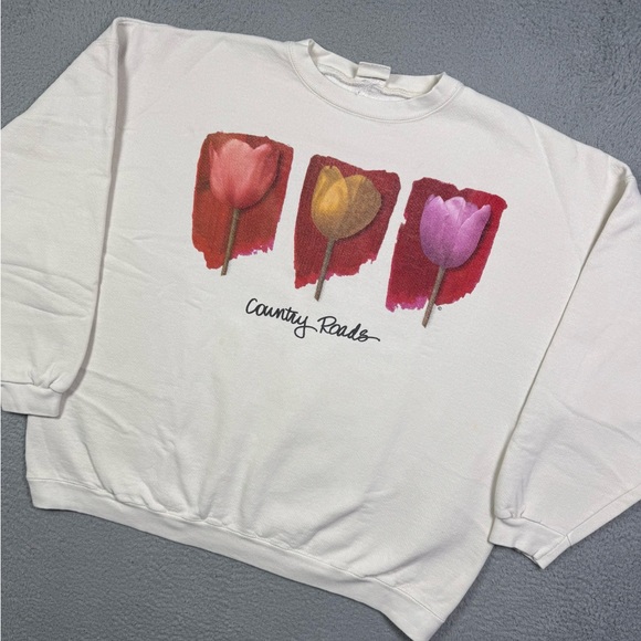 American Vintage Tops - Vintage‎ Tulip flower Country Roads sweatshirt